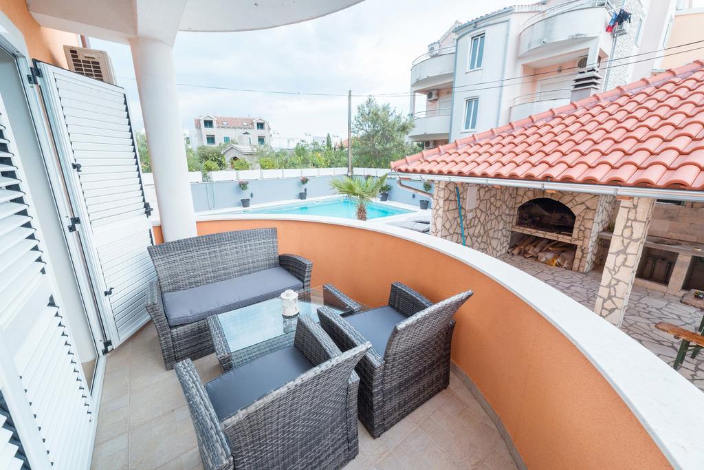 Apartments Marina Srima Exterior photo