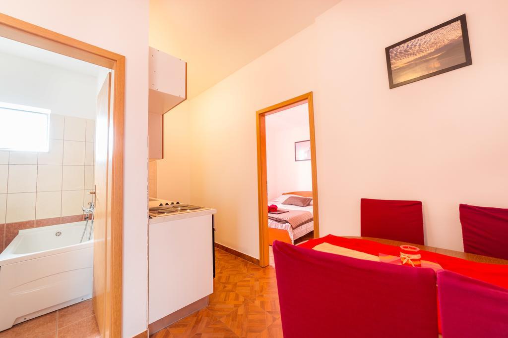 Apartments Marina Srima Exterior photo