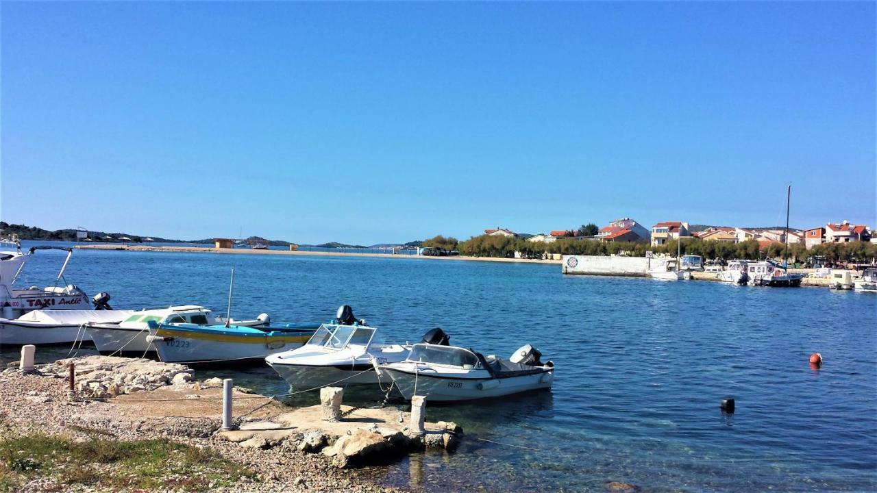 Apartments Marina Srima Exterior photo